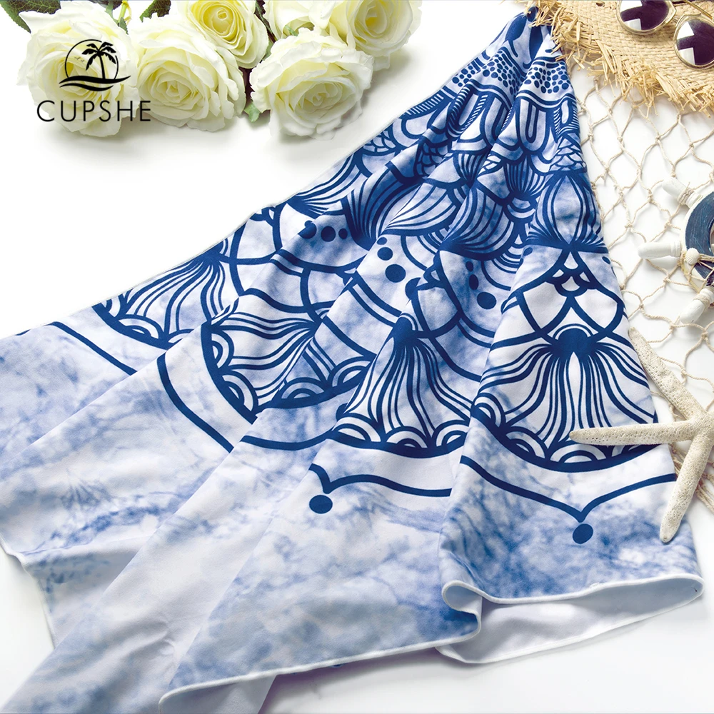 

CUPSHE 2019 Women Vocation Blue Mandala Beach Towel