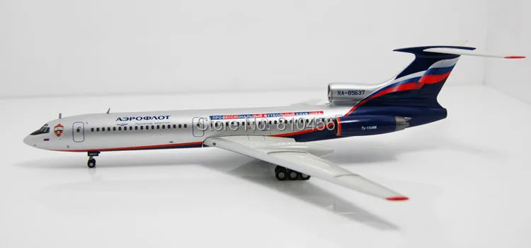 1:200 JC Wings LH2214 Russian Air Force TU-154M RF-8565Aircraft Model With Stand 
