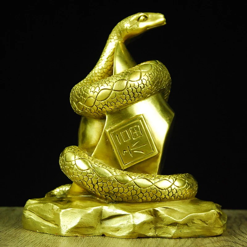 змея статуэтка. змеиный амулет. талисман змеи приключения джеки чана. год змея талисманы. год змея талисманы.