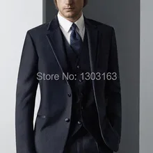 Высокое качество Две кнопки Нотч Темно-синие жениха Смокинги для женихов Для мужчин; свадебное платье Best костюм дружки/Жених Костюмы