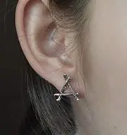 

Regalrock Gothic Punk Triangle Bramble Leaf Bone Nature Jewelry Thorns Twig Branches Stud Earrings