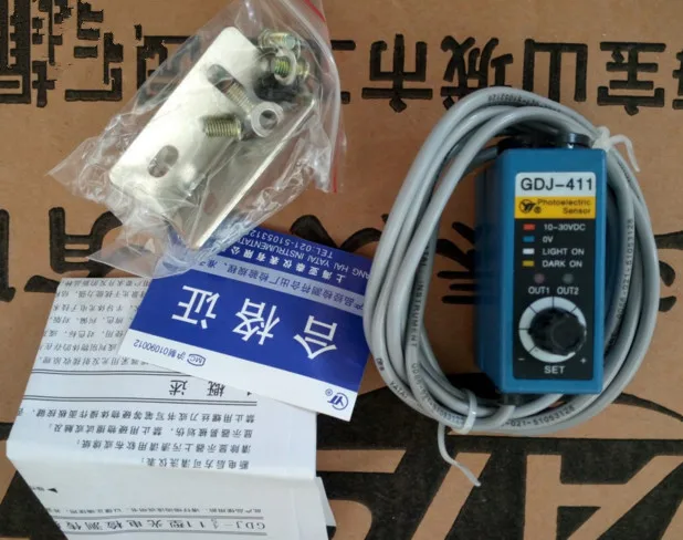

100% NEW Original GDJ-411/GDJ-411BG Color Code GDJ-411BG Blue-green light Bag Making Machine Photoelectric Sensor