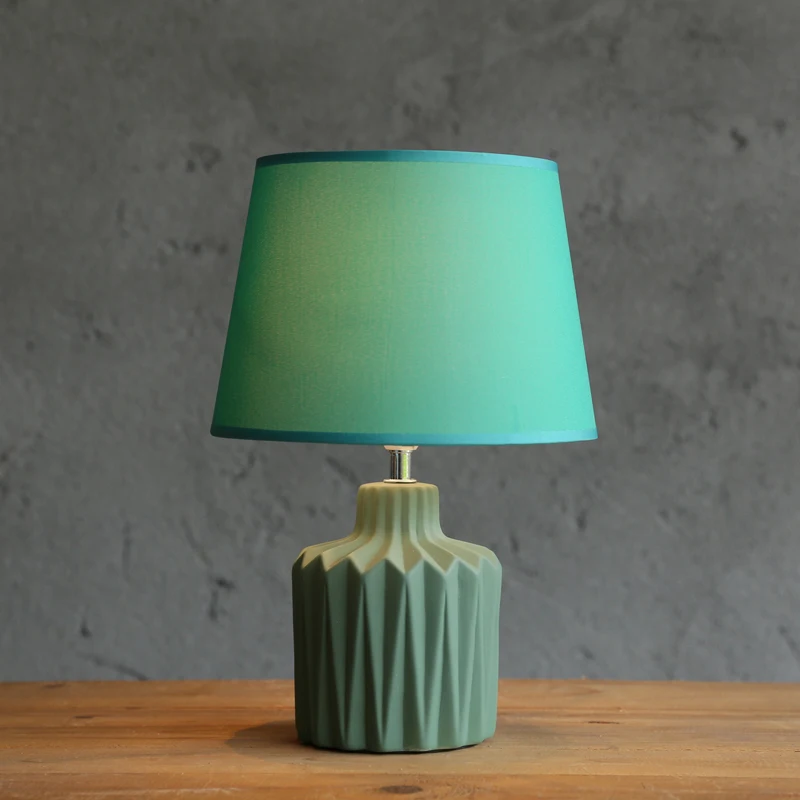 

Nordic Table Lamps bedroom originality American style ceramics simple modern fashion lovely warm light desk lamp LU807120