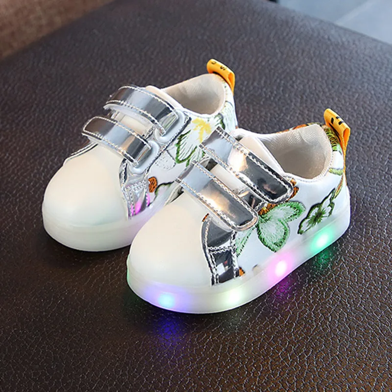 Led Shoes Sneakers For Children 2019 Spring Kids Shoes Light Comfortable Children Sneakers Girls Shoes Boys Led Shoes Sneakers For Children 2019 Spring Kids Shoes Light Comfortable Children Sneakers Girls Shoes Boys