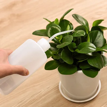 

250ml Watering Tools Portable Gardening Kettle Plant Flower Pouring Spray Squeeze Bottle Handheld Watering Sprayer Bottles