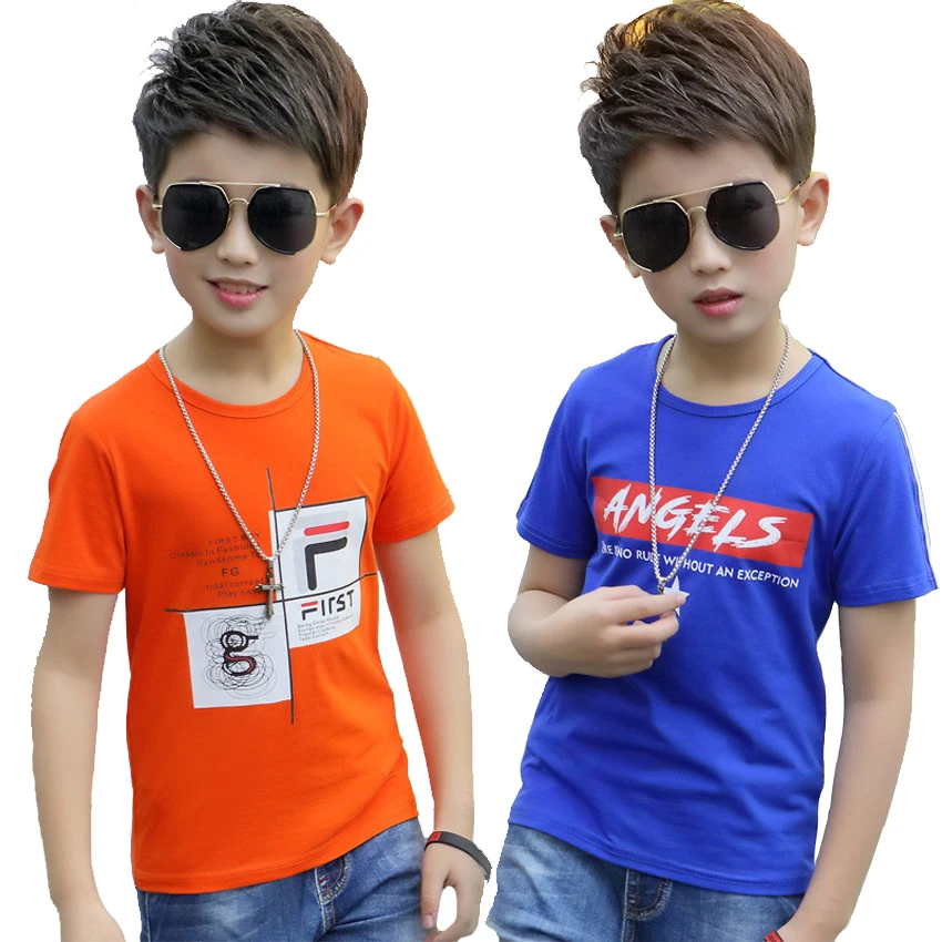 детская итальянская группа. модная одежда для мальчиков. джинсовый костюм для мальчика 12 лет. модная спортивная одежда для подростков. мальчики бренд.