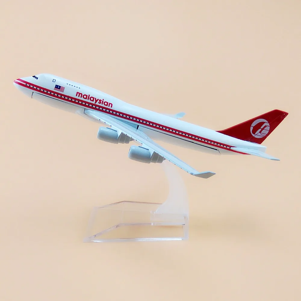 16cm Alloy Metal Air Malaysian Airlines Airplane Model Boeing 747 B747