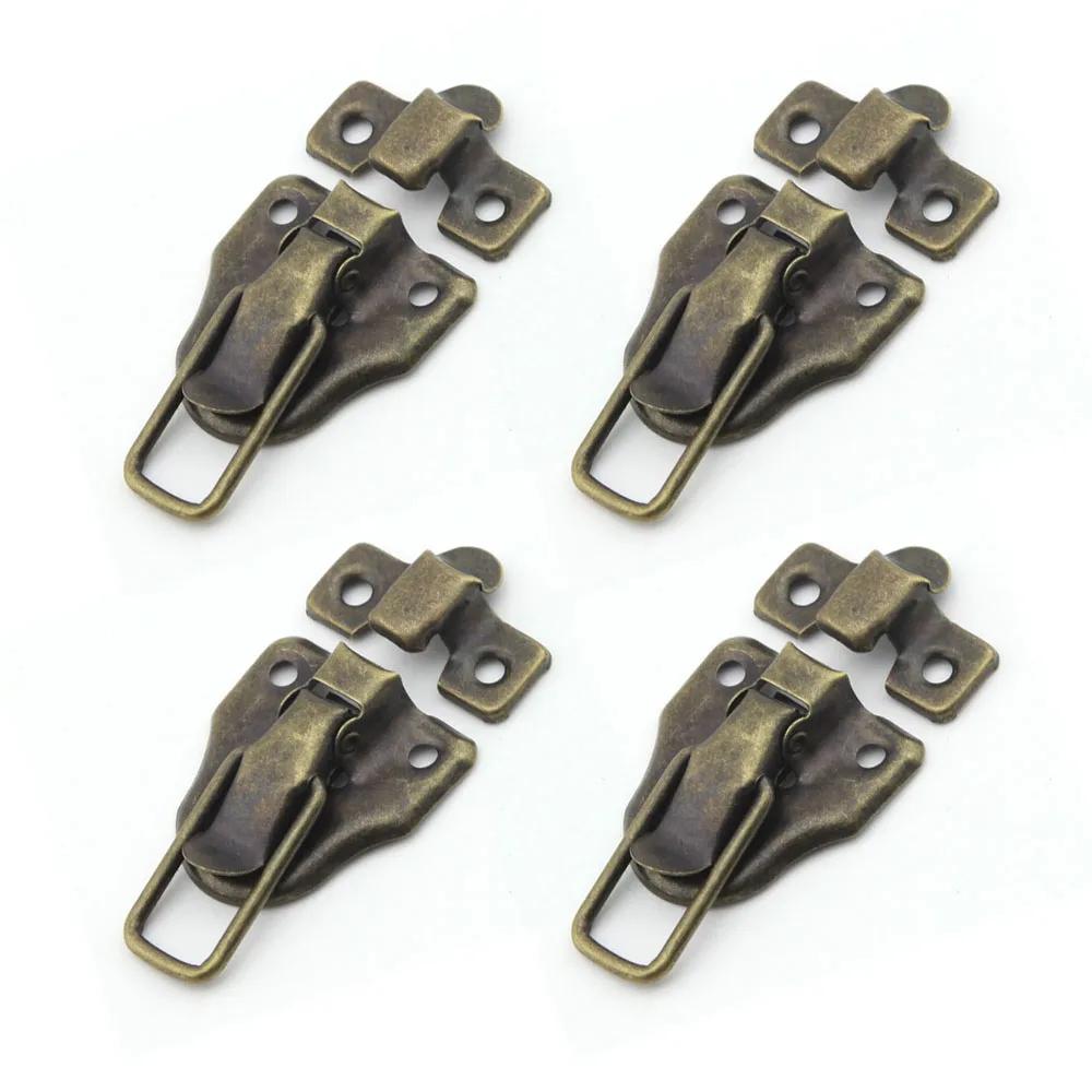 Locking clip. Locking clip