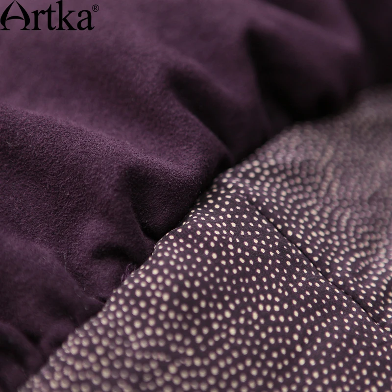 ARTKA Women Sleeveless Jacket Coat 2018 Autumn Outerwear With Hood Vintage Puffer Jacket With Pom Pom Winter Outerwear WA10123D