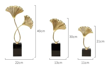 

Golden Leaves / Made of Brass / Black Marble Base