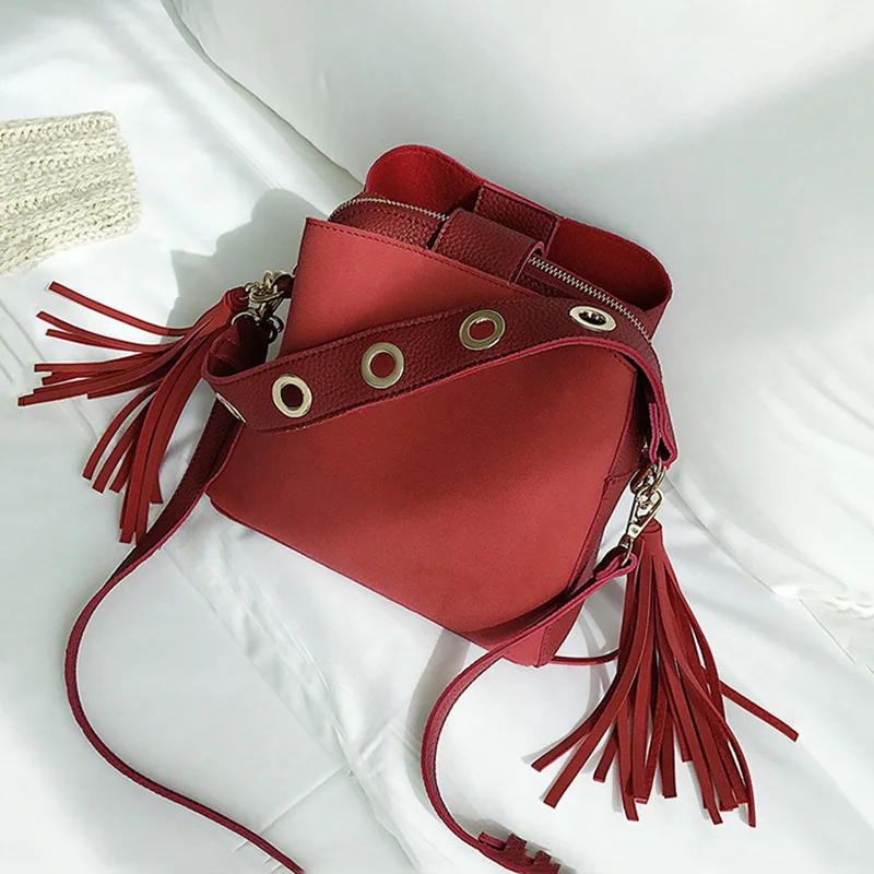 MARFUNY العلامة التجارية شرابة الكتف حقيبة الإناث خمر Crossbody حقائب للنساء 2018 دلو حقيبة حقائب مصمم فرك اليومية كيس
