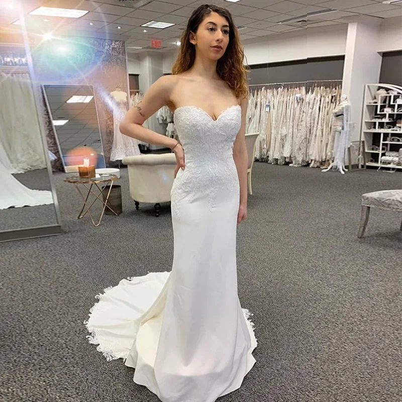 White Ivory Sweetheart Neckline Wedding Dresses Sweep Train
