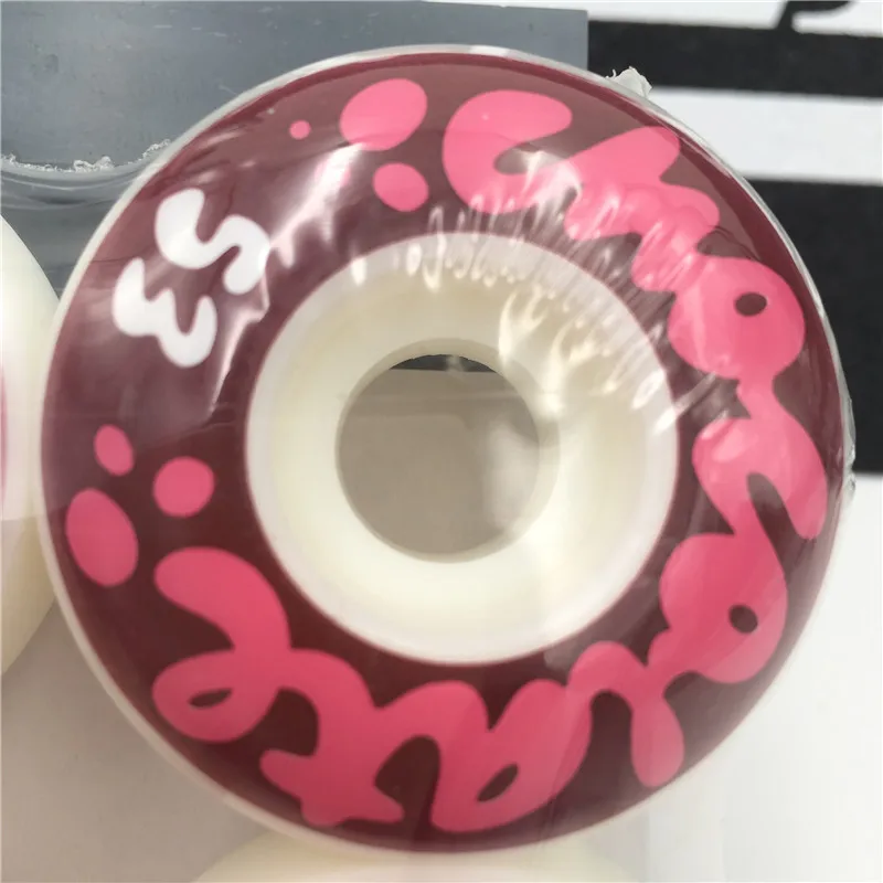 SKATEBOARD WHEEL (117)