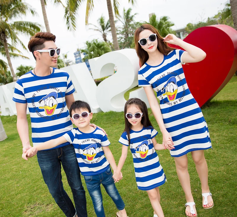 mom dad son and daughter matching outfits