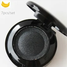 Черные дымчатые тени для век 2 г