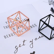 Квадратным основанием косметическая губка пуховка для пудры сушильная стойка Дисплей держатель стойки макияж Красота ящик для инструментов с пышными силиконовые стерео слоеного стенд