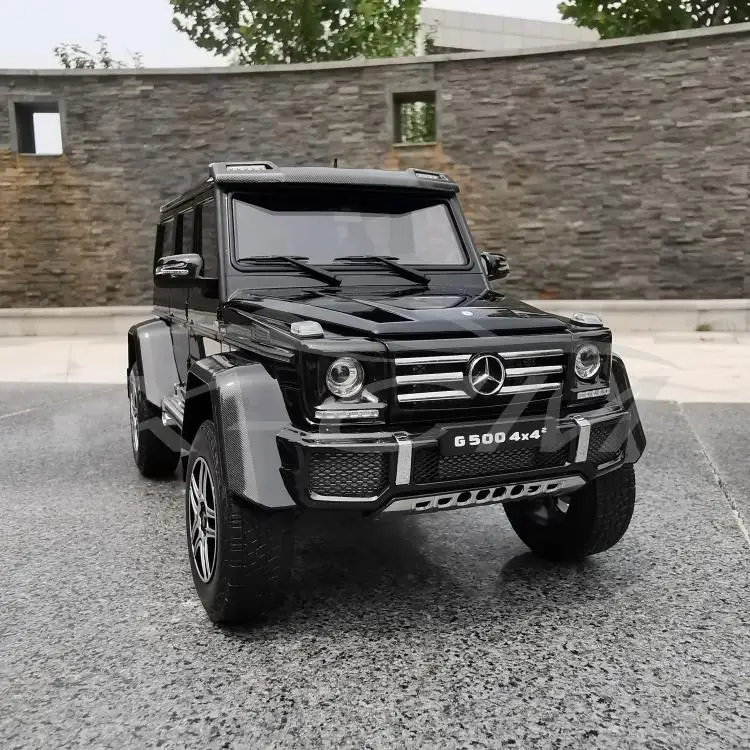 Литая под давлением модель автомобиля почти настоящая для G-Class 4x4(черный) 1:18+ маленький подарок