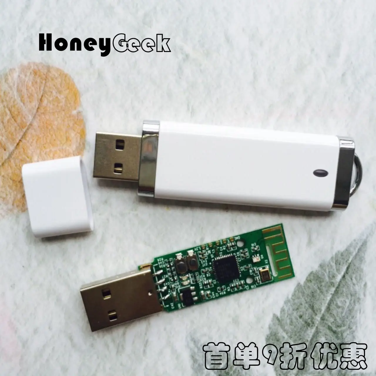 

ZigBee /usbDongle/zigbee capture tool development tool /zigbeeZNP (white)