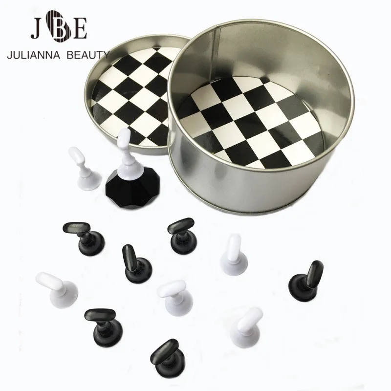 

1Set Funny Chess Board Magnetic Crystal Nail Tip Practice Display Stand Set Luxury Salon Display Holder Plastic Manicure Tools