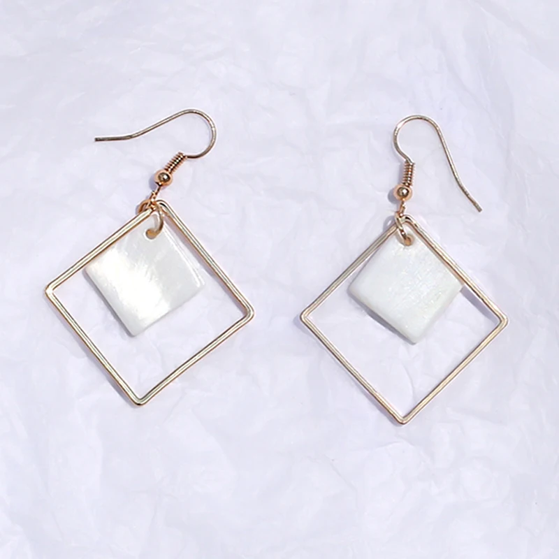 

Rhomb Geometric sea shell asymmetry simple pearl earings fashion jewelry