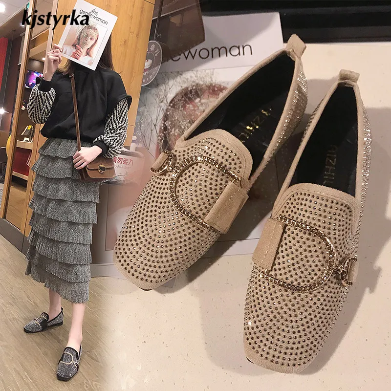 stylish flats 2019