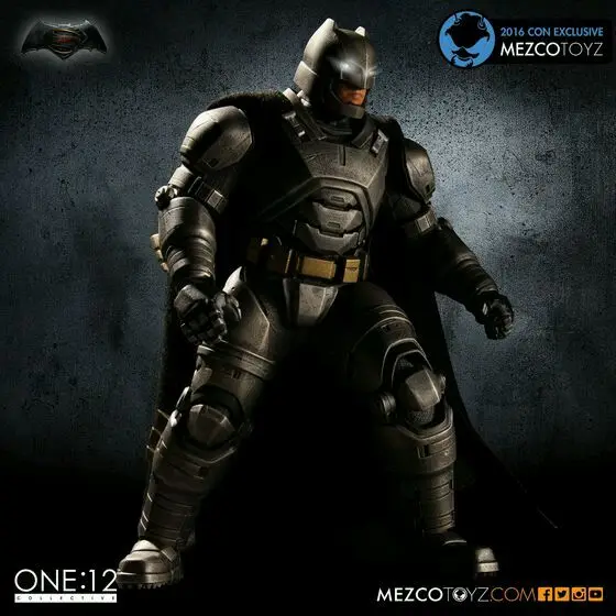 MEZCO TOYZ Бэтмен против Супермена бронированный BatmanOne: 12 Коллекционная Фигурка Коллекционная модель игрушки с светодиодный светильник