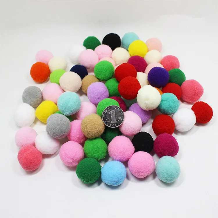 

iPatches 20pcs/lot 30mm Mixed Color Pom poms Fur Balls DIY Crafts Pompom For Kids Wedding Home Decoration 28#-48#