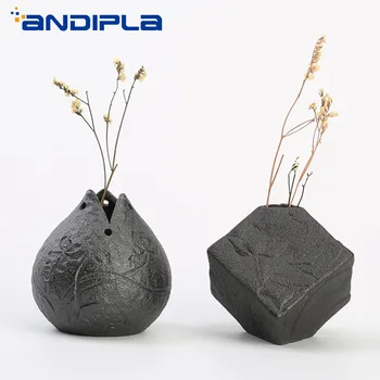 

Zen Lotus Black Coarse Pottery Vase Dried Flower Aroma Bottle Ceramic Hydroponics Flower Pot Vintage Home Decor Wedding Ornament