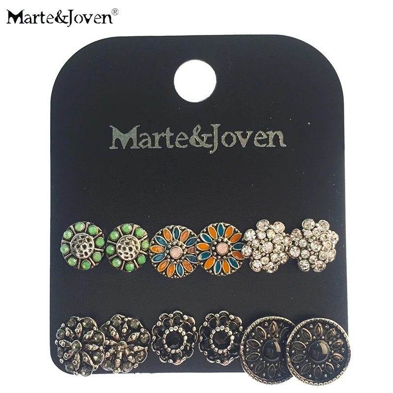 

Marte&Joven 6 Pairs Assorted Multiple Vintage Earring and Rhinestone Big Stud Earrings Set for Women Mix Round Flower Ear Studs