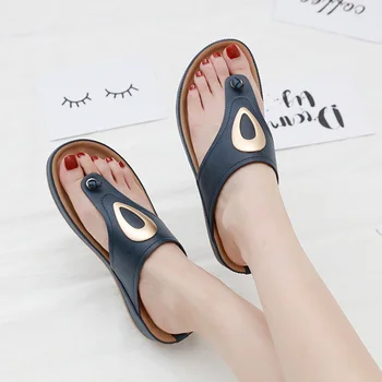 

2020 Summer Slippers Women Shoes Plus Size Women Slippers Thick Sole Beach Slippers Summer Ladies Shoes A986