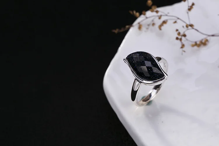 Uglyless S 925 пробы серебро нерегулярные перстни Для женщин натуральный халцедон кольцо ручной работы роскошные Кольца с полудрагоценными