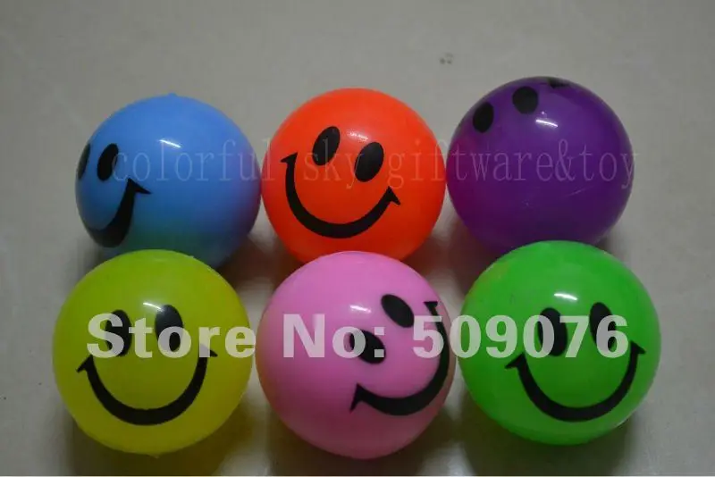 

Free shipping 24pcs/lot 5.5cm rubber led flashing ball Light Up LED Smiley Smiling Bouncy Balls led toy for christmas