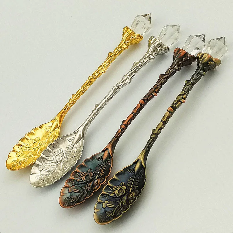 

3D Pattern Crystal Head Vintage Mini Coffee Tea Dessert Spoon Plated Metal Carved Ice Cream Scoop Engraved Coffee Mixing Spoon