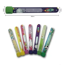 Группа многоразовые безопасности Напульсники для детей 3 шт./компл. безопасность ребенка ID браслет Различные дизайны и цвета полностью регулируемый