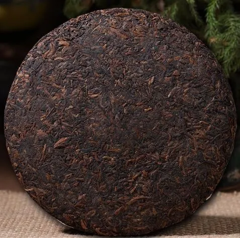 

China Ancient trees Golden bud Old Ripe pu er tea Cake Green Organic pu erh tea Chinese Royal Court Cooked puer tea puerh tea