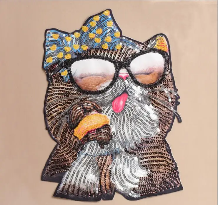 

Embroidery cloth stickers European station 2019 spring and summer new cartoon pig print short-sleeved digital printing beads cat