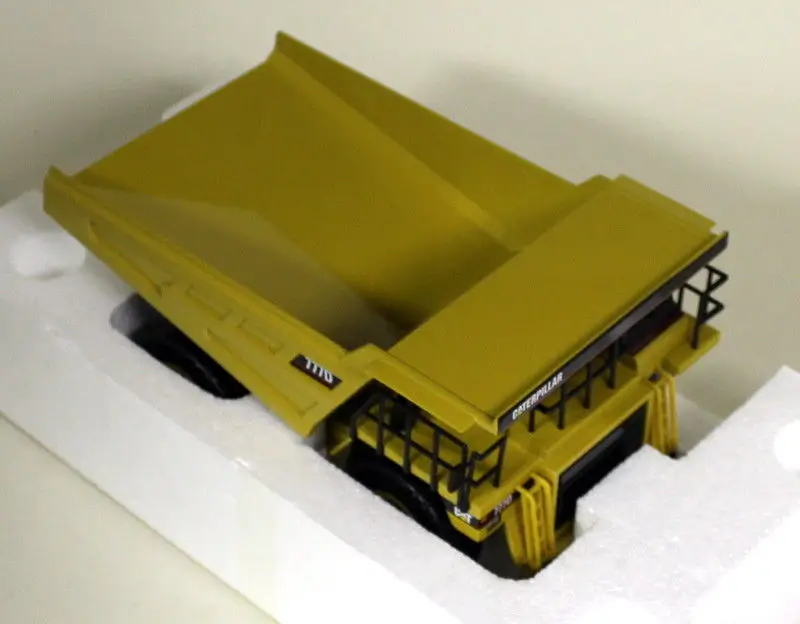 Norscot 1:50 гусеница кошка 777D Инженерная техника внедорожный самосвал грузовой автотранспорт литая игрушка модель для коллекции 55104