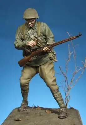 

pre order-Resin toys 35045 Soviet infantryman Free shipping
