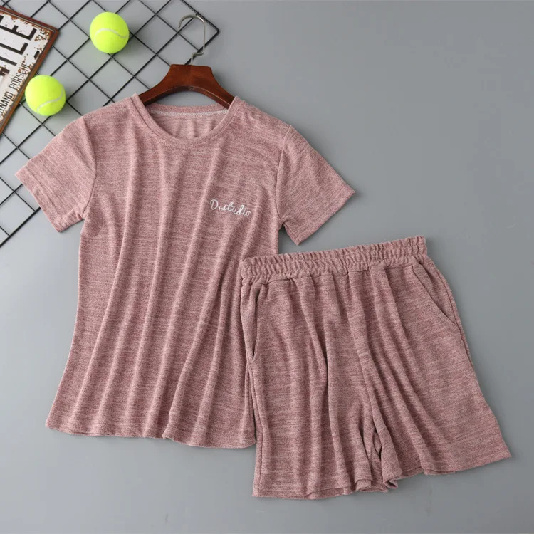 10749611123_1869239167