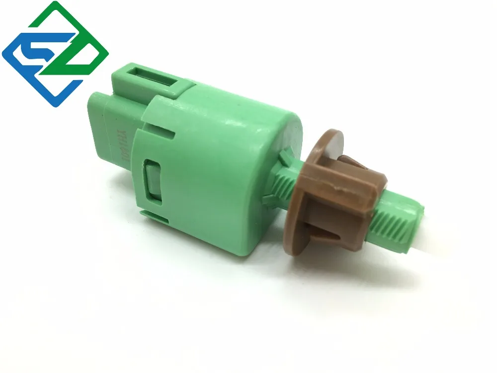Stop Light switch Brake Light Switch for Toyota YARIS PRIUS AVENSIS CAMRY SIENNA PRADO LEXUS