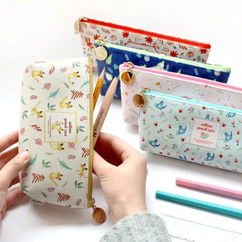 

Big size floral leather bag 21*8*4cm cute girls students pens holder navy mint pink yellow 2017 Korean stationery gift