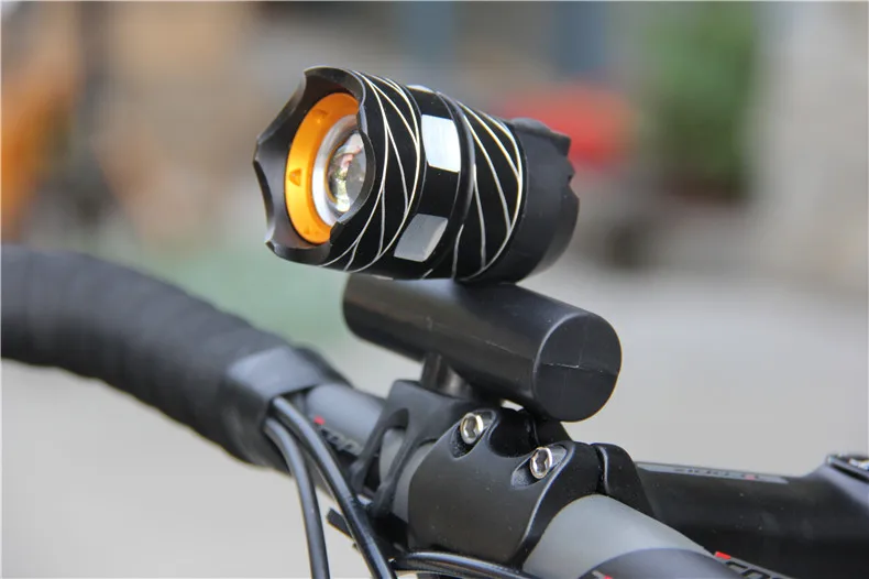 Clearance kava Bicycle Light Power Bank Waterproof USB Rechargeable Bike Light Side Warning Flashlight 700 Lumen 18650 2000mAh 5 Modes 16