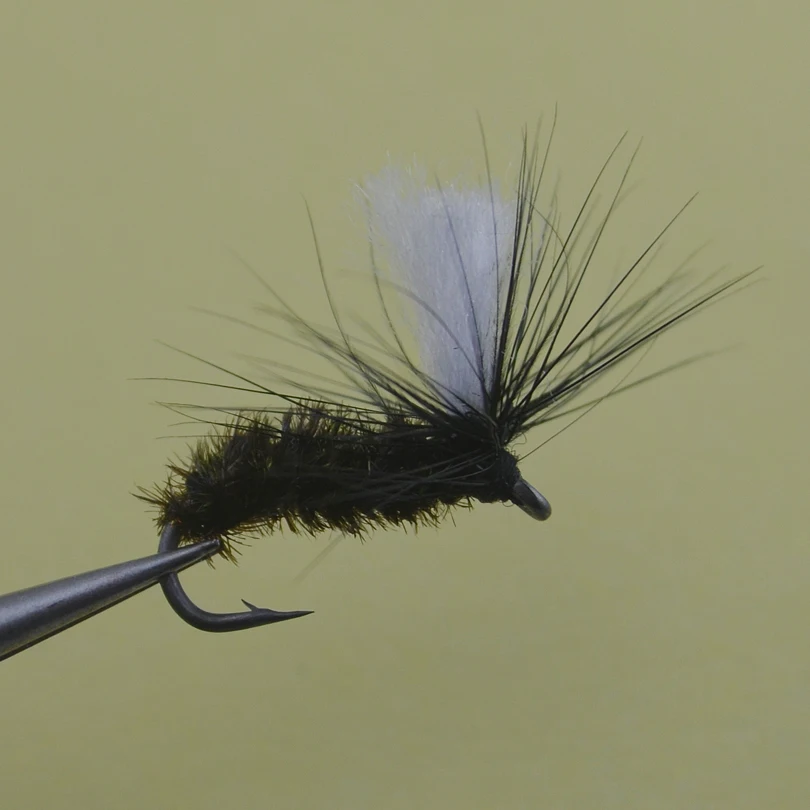 MNFT 10PCS Woolly Bugger Size#10 Black White Fly Trout Fishing