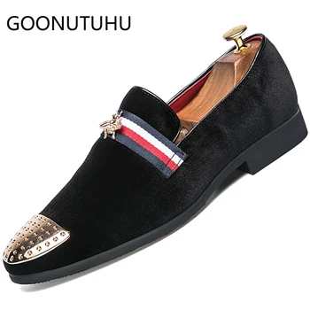 

2019 new fashion men's shoes casual suede leather loafers male red black slip on shoe man big size 38-47 shoes for men hot sale