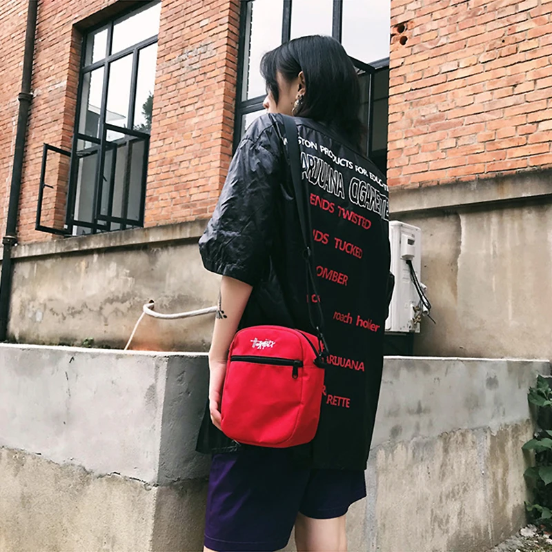 Supreme Shoulder Bag (SS18) Black  Shoulder bag women, Bags, Black shoulder  bag