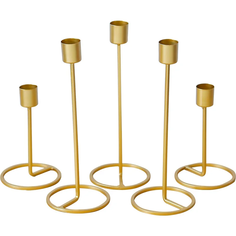 

Gold Vintage Table Iron Candlestick Decoration Crafts Retro Wedding Western Restaurant Candlelight Dinner Candle Holder Gifts