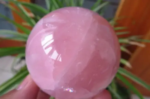 

WW 05048 Natural Rose Quartz Crystal polishing Sphere Ball Healing China