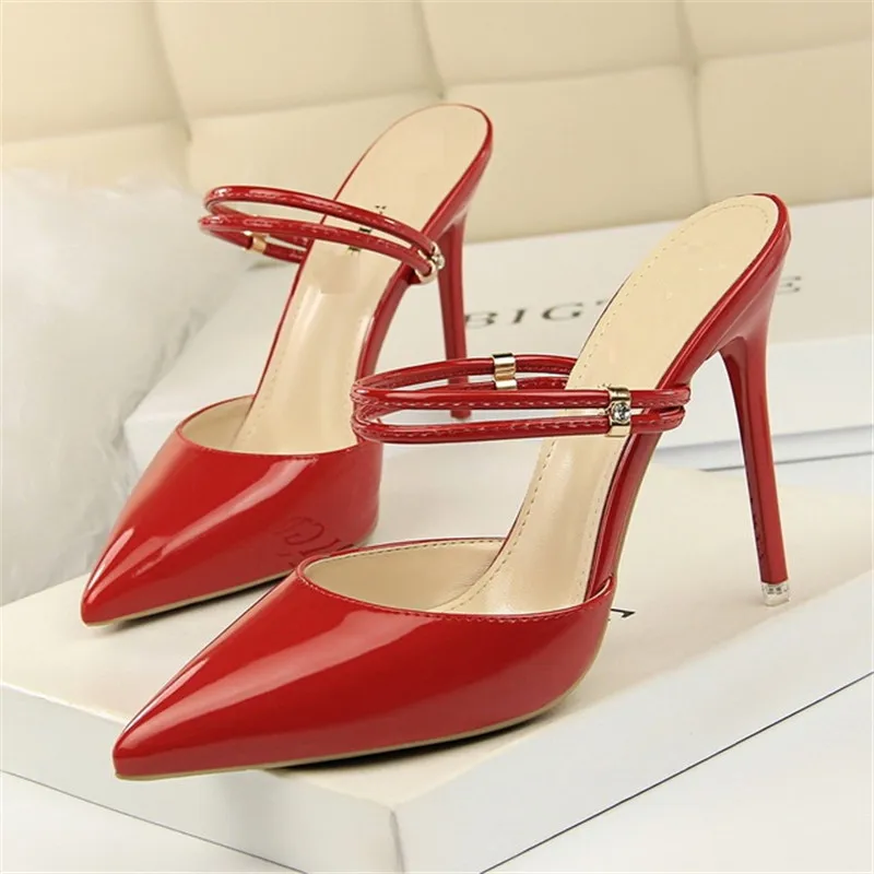 New-2018-Fashion-Three-Ways-Sandals-PU-Pointed-Toe-Metal-Rhinestone-Women-s-Sandals-Platform-High.jpg_640x640 (4)