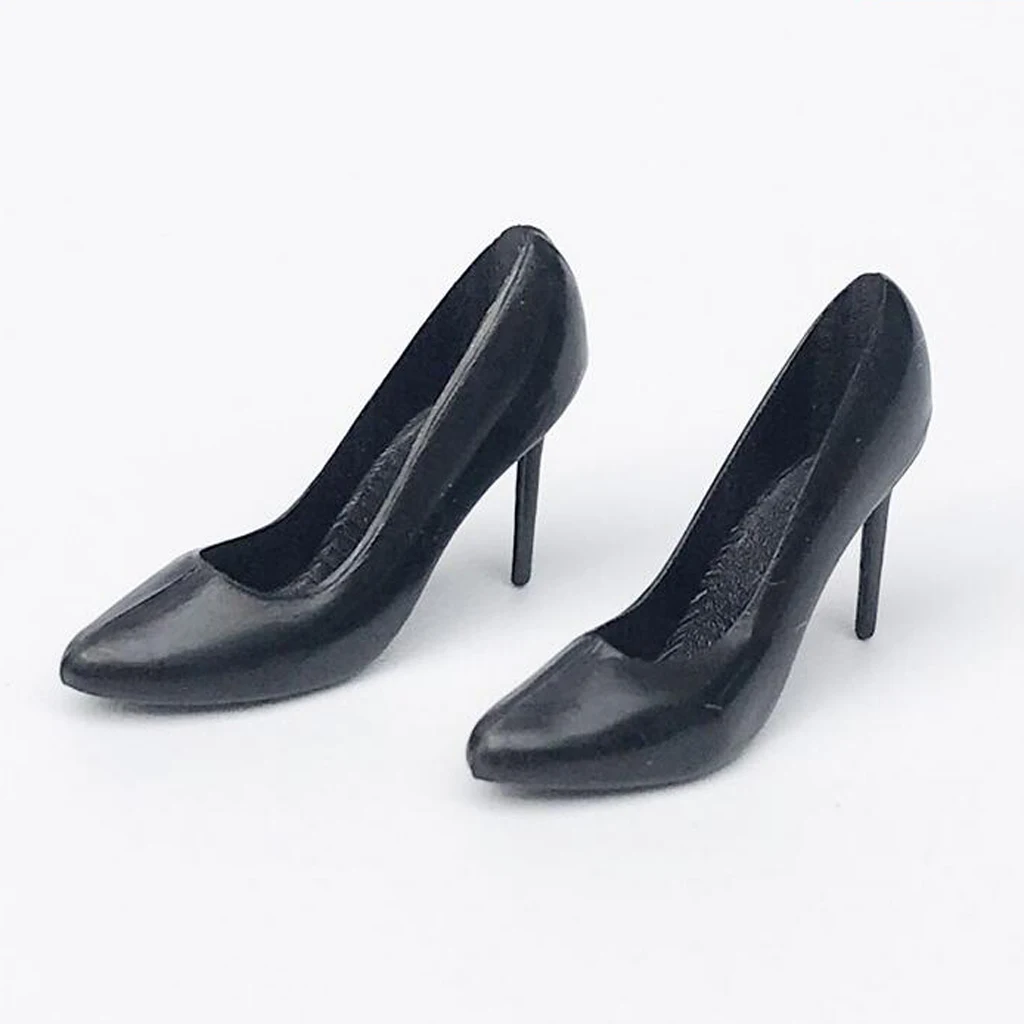 1/12 Scale Miniature Plastic Black High Heel Shoes Dolls Accessories for Doll House Room Furniture Woman Figures Accessory Decor