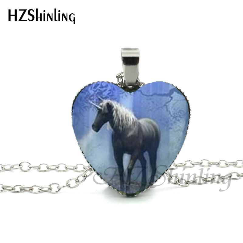 New Horse in Fog Heart Necklace Running Horse Heart Pendant Flying Horse Jewelry Silver Heart Shaped Necklaces HZ3 New Horse in Fog Heart Necklace Running Horse Heart Pendant Flying Horse Jewelry Silver Heart Shaped Necklaces HZ3